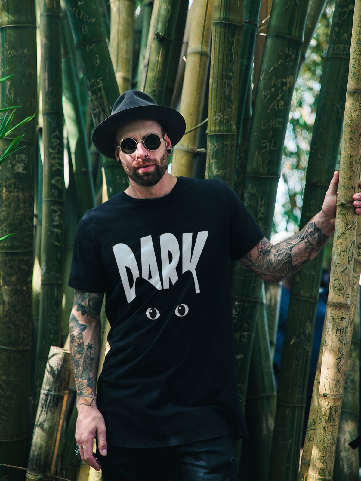 MEN'S CLASSIC CAT EYE TSHIRT